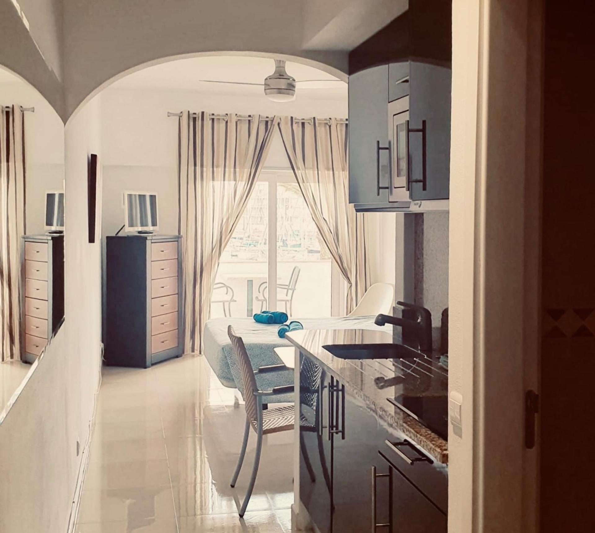 Lagos Marina View Apartment Near Beaches And Shops Exterior foto
